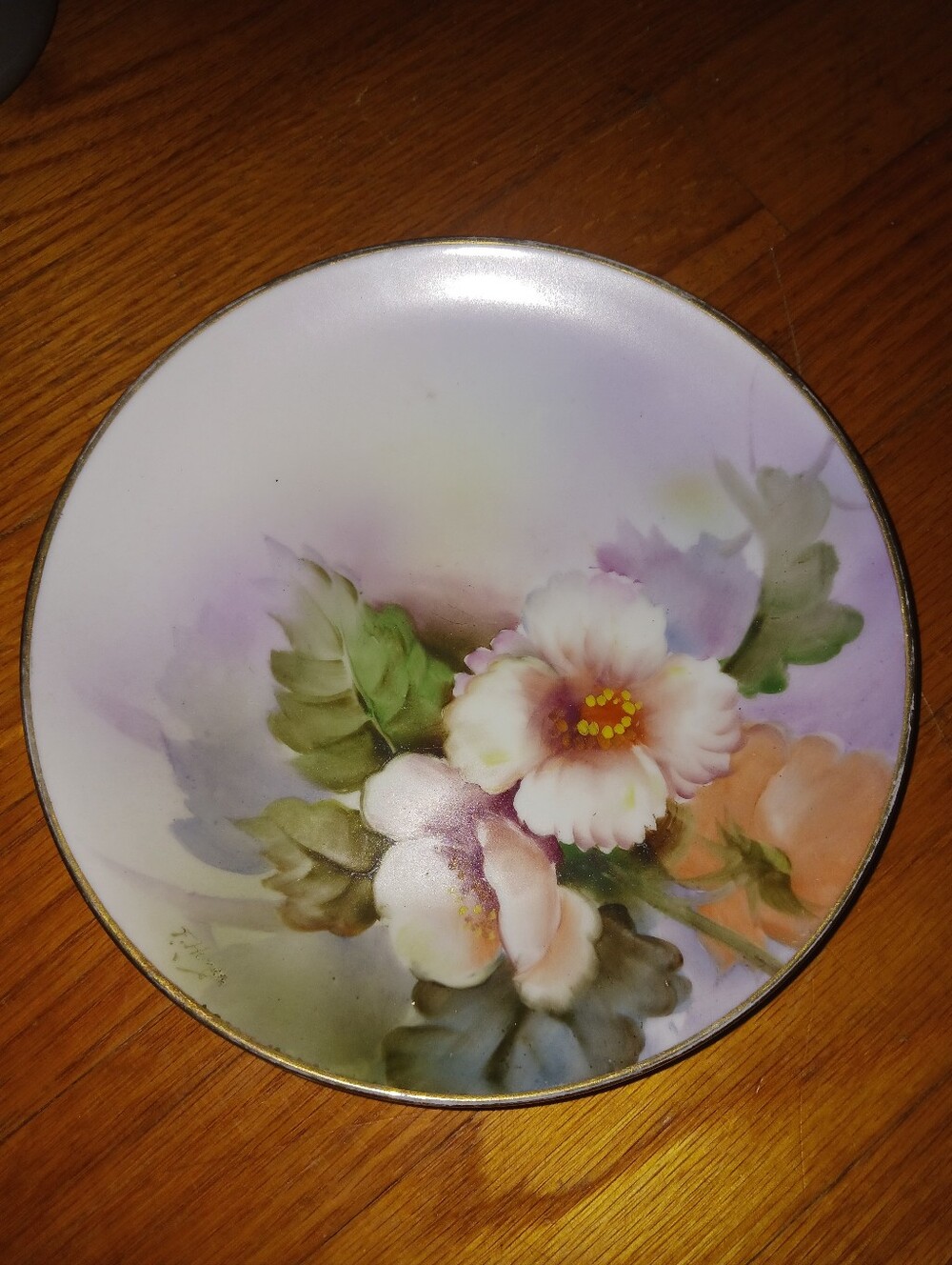 Hand-Painted Floral Decorative Plate in Pastels